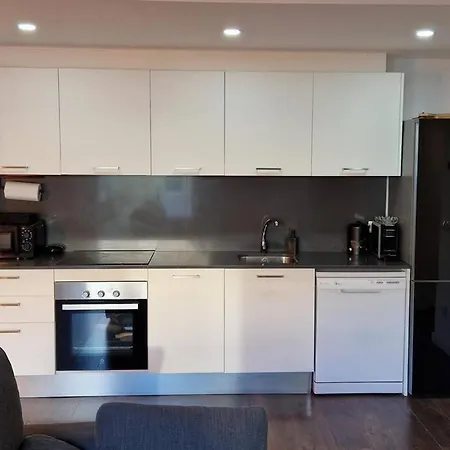 Espectacular Piso Nuevo Con Piscina